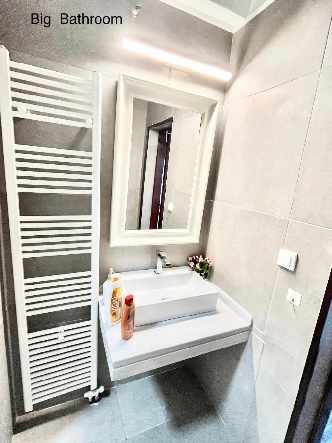 Gkk House Private Swimming Pool Luxury House Villa Skriperon Ngoại thất bức ảnh