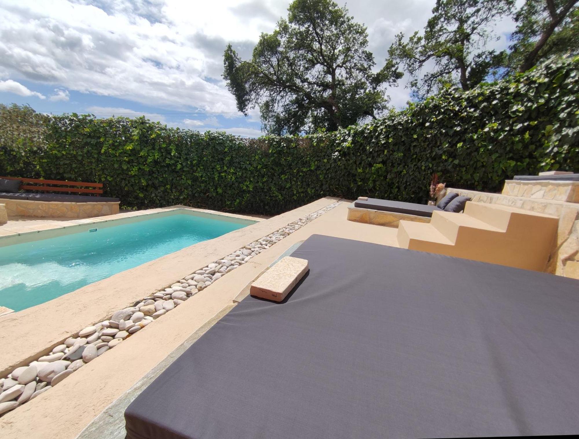 Gkk House Private Swimming Pool Luxury House Villa Skriperon Ngoại thất bức ảnh